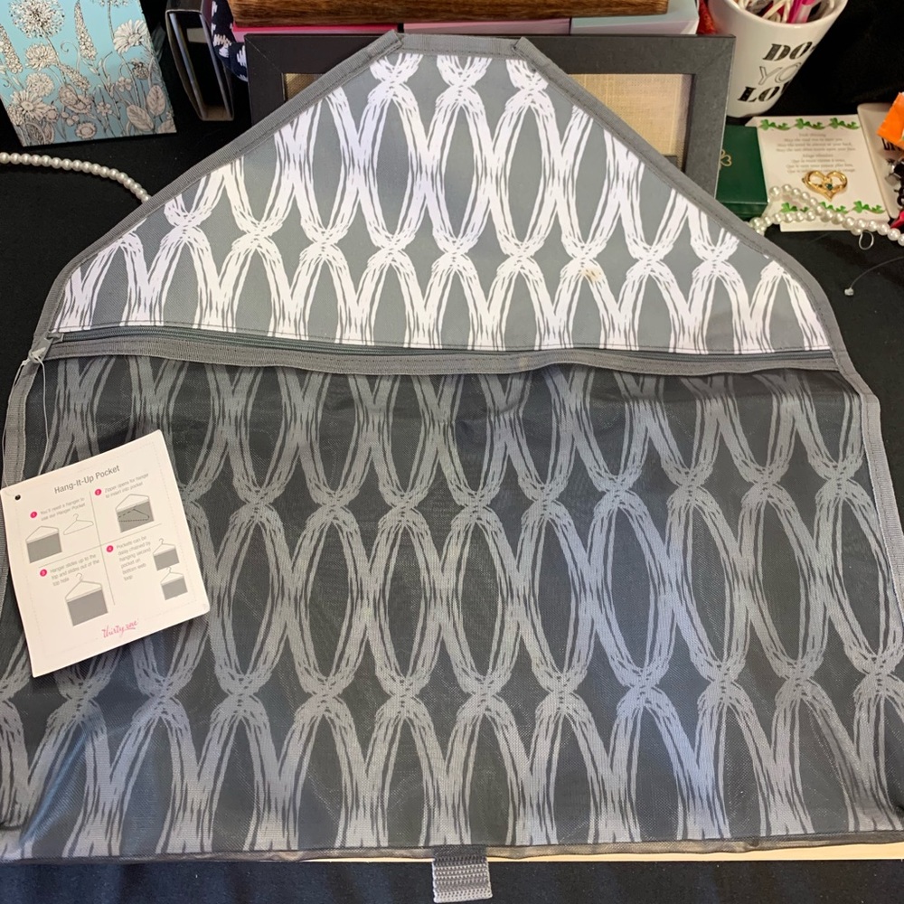Thirty-one Hanging Organizer